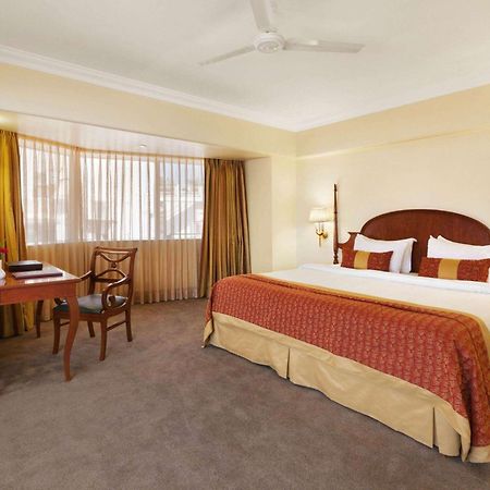 Ramada Plaza By Wyndham Palm Grove Hotel Mumbai Bagian luar foto